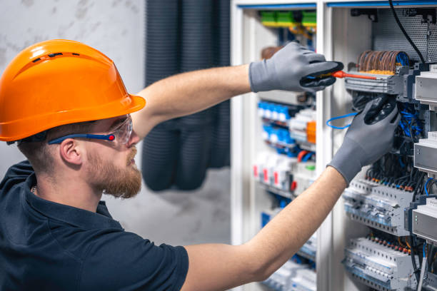 Best Commercial Electrician Services  in Bridgeport, CT